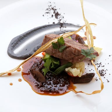 ミクニ ヨコハマ_ディナー 新)特選和牛メイン 季節のフルコースメニュー6品