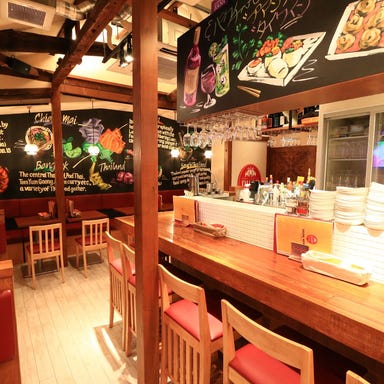 本格タイ料理バル PUAN ‐プアン‐ 三軒茶屋 店内の画像