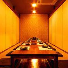 厳選地鶏と九州料理 完全個室居酒屋 羽鳥 新橋店 店内の画像
