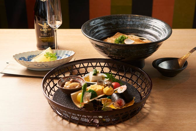 つるとんたん 六本木店 六本木 居酒屋 ぐるなび