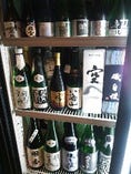 静岡県を始め各地の日本酒を５０種類以上取り揃えています。