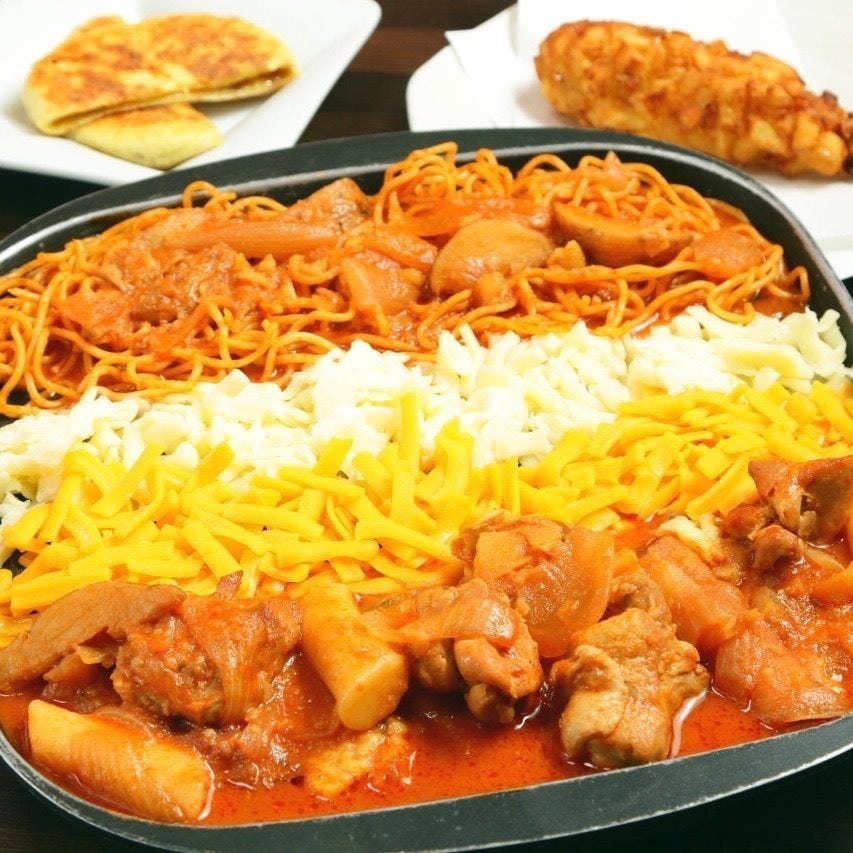 韓国料理・韓国酒場『美味辛厨房 まるから』千葉中央店（千葉駅・蘇我