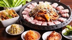 韓国料理と完全個室バル HANA恵比寿店 