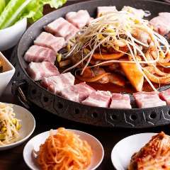 韓国料理と完全個室バル HANA恵比寿店 