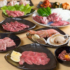 焼肉 タックン