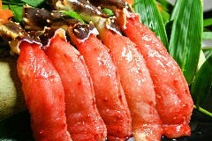 都内で美味しい蟹を食べたいのですが、オススメのレストランはありますか？