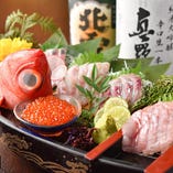 佐渡島産の食材を使った海鮮料理。