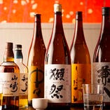 人気の日本酒や希少なジャパニーズウイスキーも揃う充実のドリンクメニュー