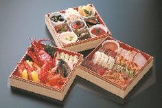 令和７年　お祝いのおせち料理