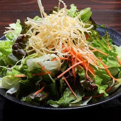 お肉と一緒に野菜を摂ろう!健康第一のグリーングリーンサラダ!