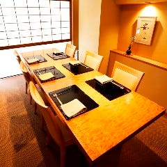 風格溢れる和空間で上質な時間を