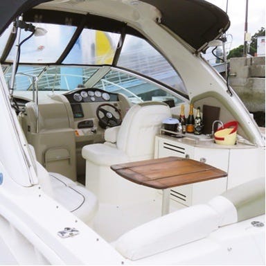 シーシャンクス 東京貸切クルージング_ソファー席