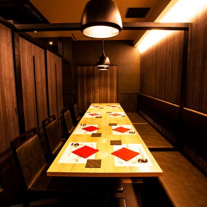 ゆったり個室 銀座の居酒屋でおすすめ 人気の完全個室 ソファー席など ぐるなび