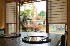 大小様々な個室を用意