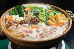 鳥米名物『活鶏水煮(水たき)』