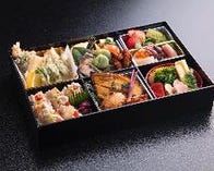  【仕出し】折詰弁当 ＜ 紬 つむぎ ＞