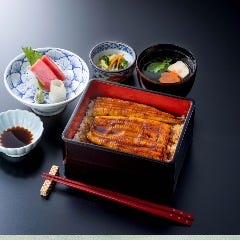 浜名湖産うな重膳