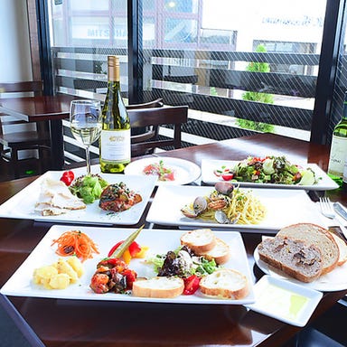 VRAI de VRAI_【女子会・ご宴会コース+2h飲放題】前菜・パン・ピザ・パスタ・メイン肉 or 魚・ドルチェ・カフェ 5,500円