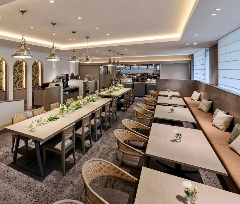 Restaurant Plumeria（プルメリア）ホテル フローラ船橋