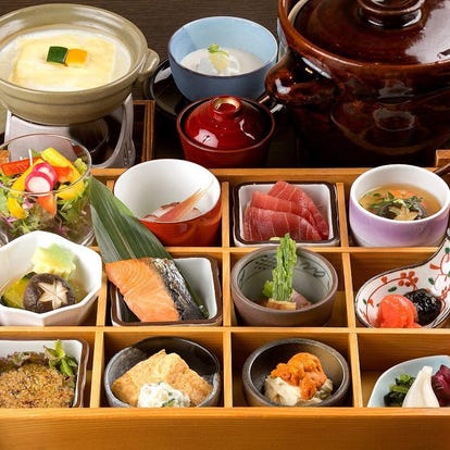 青山一丁目駅周辺 ランチ 大人数で宴会 おすすめ人気レストラン ぐるなび