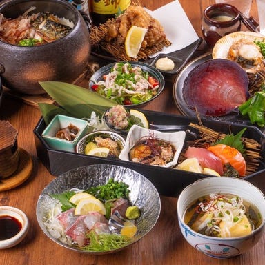 浜焼酒場 海鮮太郎(かいせんたろう)_【忘新年会!定番コース】新鮮刺身盛り&人気の浜焼き&土鍋ご飯がついた贅沢9品⇒3000円