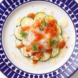 ホタテと野菜マリネのカルパッチョ～完熟トマトのドレッシング～