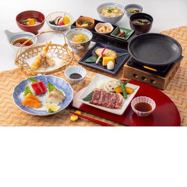 藍屋 京葉谷河内店_【まごころ】牛の陶板焼き・刺身三種・銀だら西京焼、素材を味わう全9品|ご会食・お集まりに