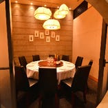 円卓個室〈8～10名様〉接待・ランチミーティングにもどうぞ