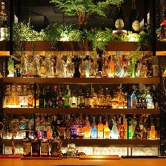 BAR SEVENTEEN CLUB 