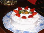 誕生日等記念日にケーキ
プレゼント（特製箱にてお持ち帰り）