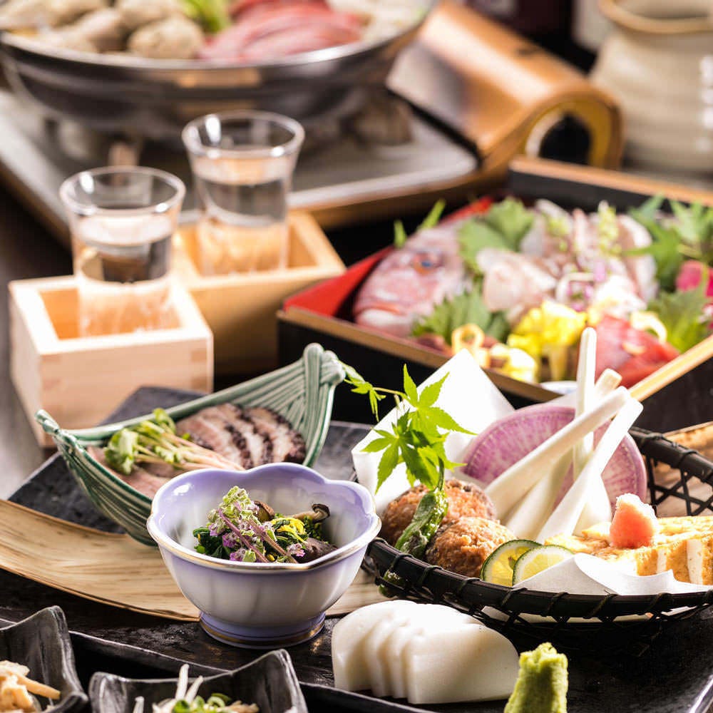 和食郷土料理 個室居酒屋 熊本屋 総本店 メニュー 九州満喫コース ぐるなび