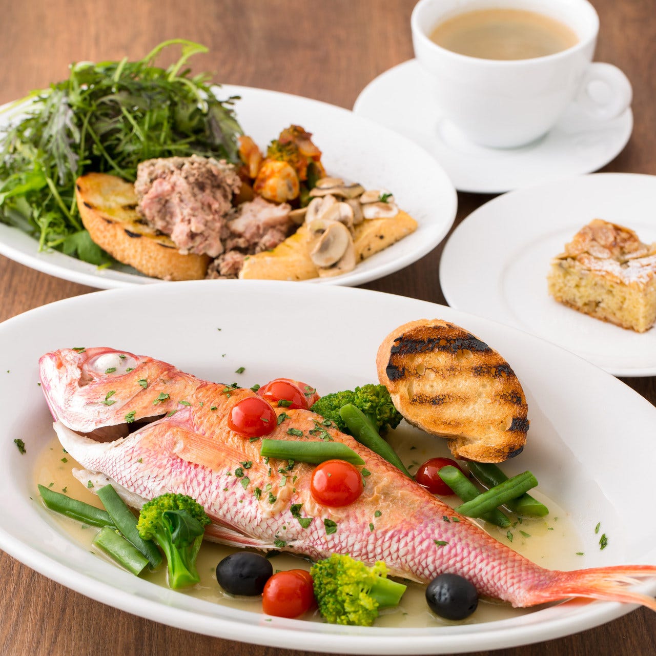 Cafe Rotisserie La Cocorico浦和 ランチメニュー ぐるなび