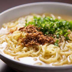 鶏ガラ塩ラーメン