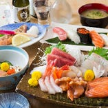 その日の旬な鮮魚を使った絶品お刺身や鮨を堪能『宴会コース』