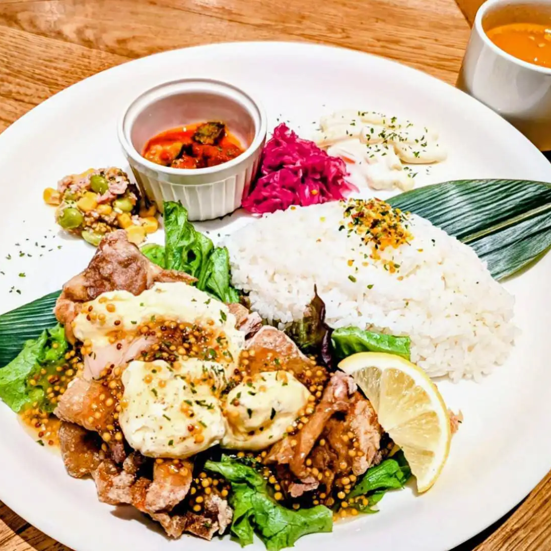 HILO KITCHEN