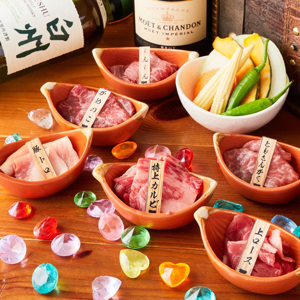 横浜駅の近くで個室のある焼肉店『黒毛和牛 焼肉食べ放題 和牛LAB横浜店』の焼肉
