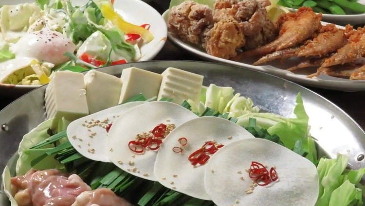 博多もつ鍋×焼き鳥 無制限 食べ飲み放題 早川 天神店