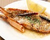 4】魚料理:有頭海老のオーブン焼き レモン添え　ガーリックソース