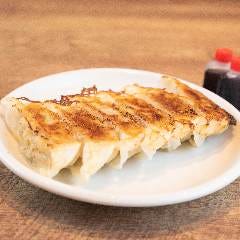 テイクアウト用 焼き餃子 650円