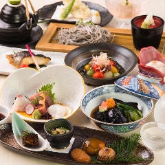 麓屋　京王プラザホテル