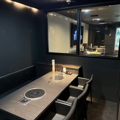 寿司と海鮮 暁_4名~6名様×2テーブル