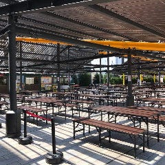 日本橋三越ビアガーデン グリルテラス日本橋_開放感溢れるテラス席でビアガーデン&times;BBQ！