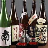 ＜日本酒＞
日本酒の種類に関して地域No.1を目指しております！