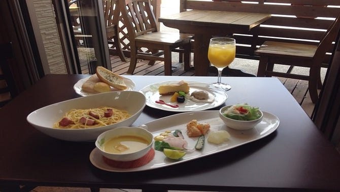 プリマカフェ 鈴鹿 洋食屋 ぐるなび