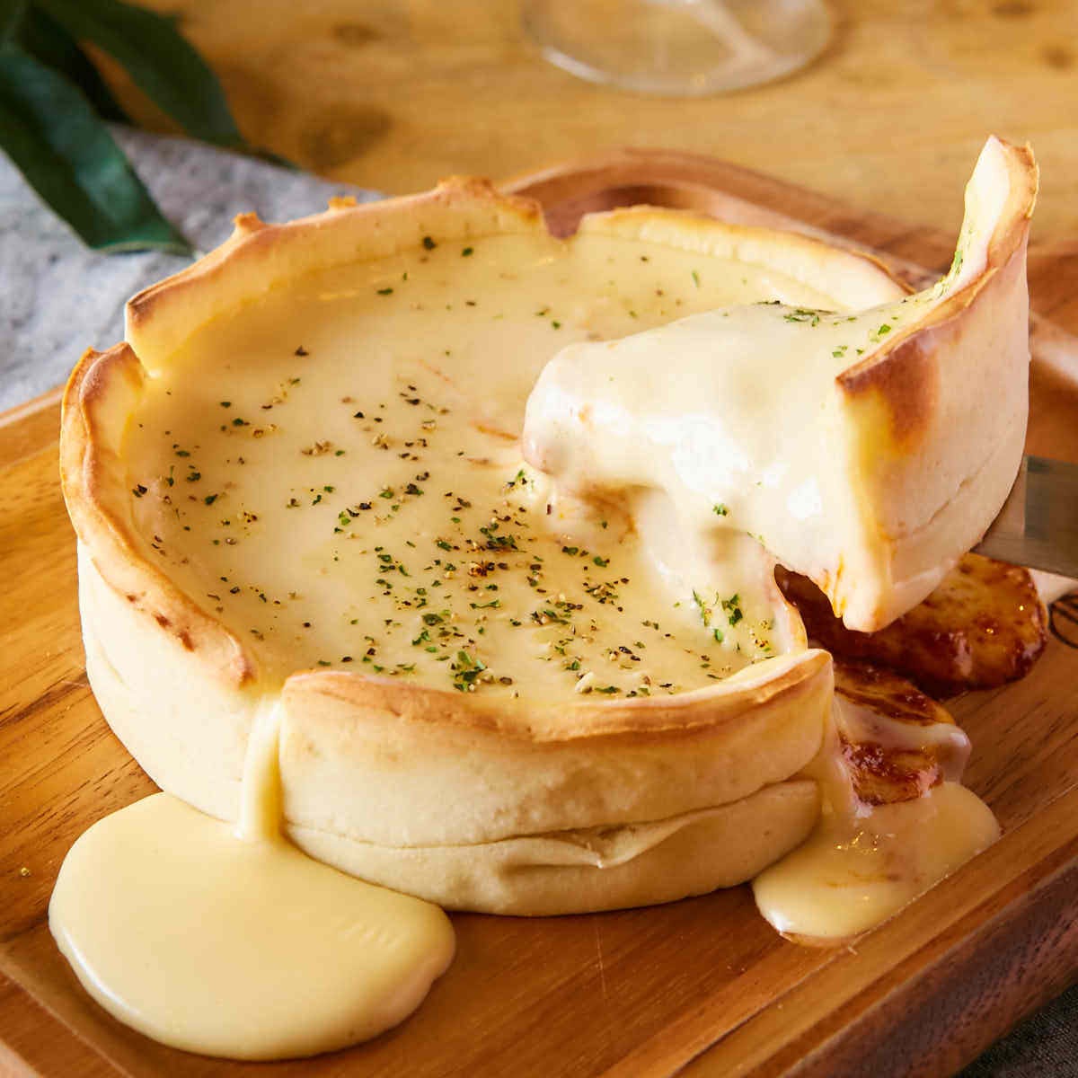 チーズフォンデュ デザイナーズ個室 The Life Table 池袋本店 池袋 居酒屋 ぐるなび