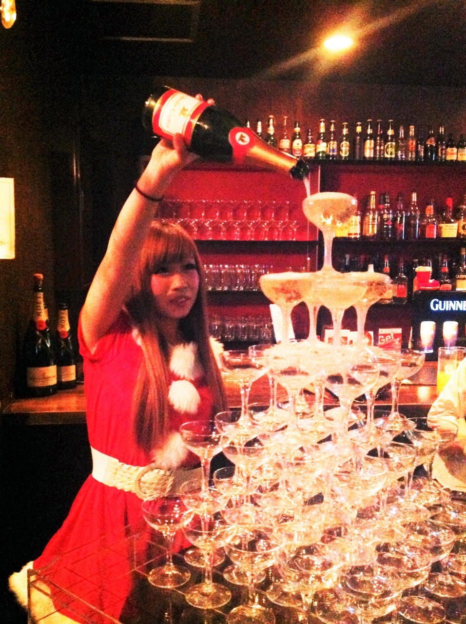 他店とは違う 飲みたい時に飲める 飲み放題 1分 シャンパンタワー フード７品 パブフードコースの詳細 Jill 富士市 ビアレストラン ぐるなび