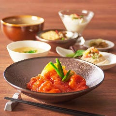 中国料理 東天紅 大阪天満橋omm店 ランチメニュー ぐるなび