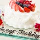 専属パティシエの作り出す多彩なデザート、アニバーサリーケーキ