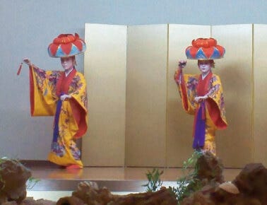 琉球料理と琉球舞踊 四つ竹 久米店 こだわりの画像