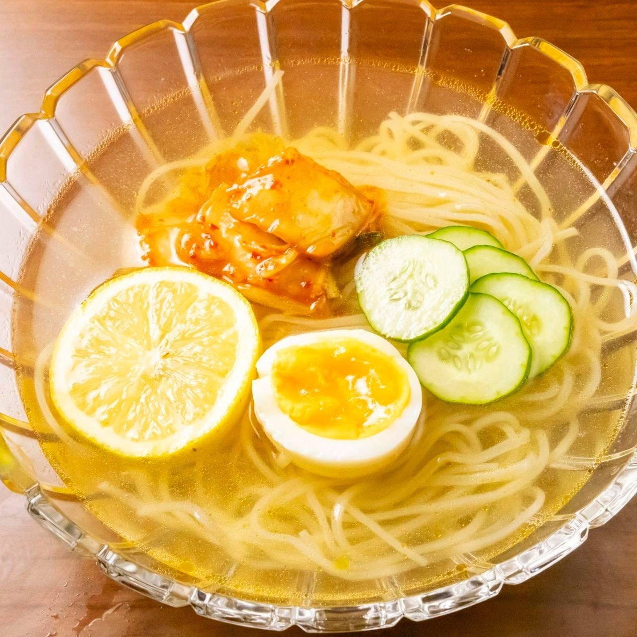さっぱり冷麺やアツアツ石焼ビビンバなど〆メニューも大満足 ホルモンの旨い店 焼肉十兵衛_さっぱり冷麺やアツアツ石焼ビビンバなど〆メニューも大満足